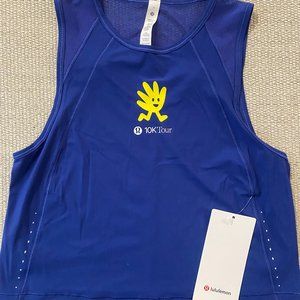 NWT Lululemon 10k Tour Running Sculpt Cropped Tank in Psychic Blue Size 4